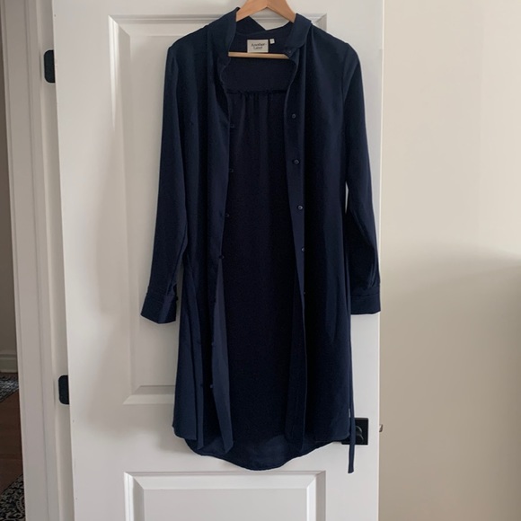 Navy dress , worn once , great conditions - Picture 1 of 1